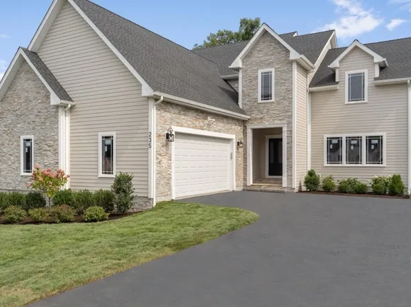 235 Lake Ave, Worcester, MA 01604