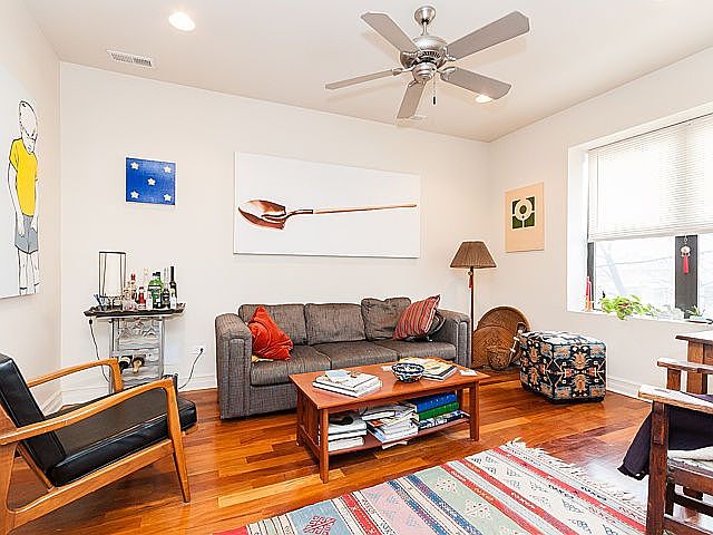 1st image of 4345 N Sawyer Ave APT 2B