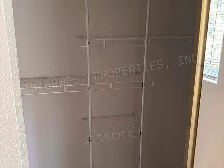 16705 NE Halsey St #108 — Photo 7