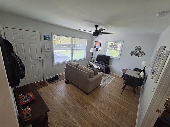 3rd image of 2602 1/2 S Bryan St #1/2