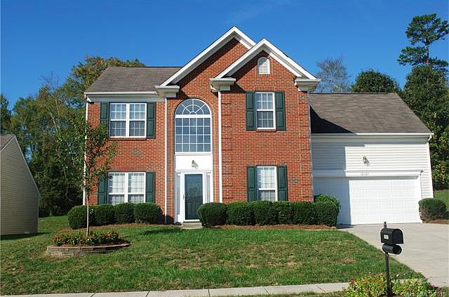1st image of 12121 Westbury Glen Ct