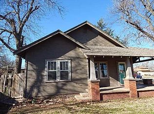 401 W Choctaw St, Lindsay, OK 73052