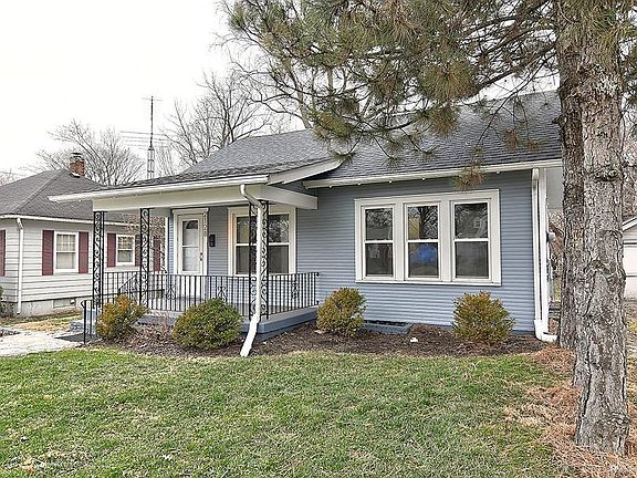 2nd image of 2128 Fernwood St