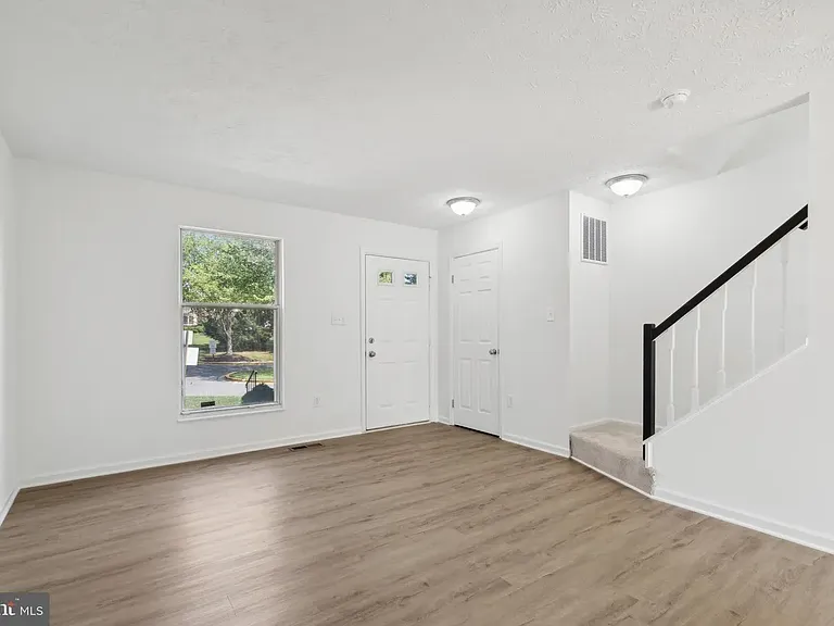 19011 Partridge Wood Dr — Photo 6