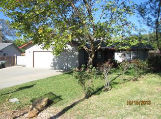 1744 Almaden Dr, Redding, CA 96001