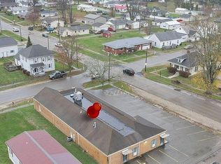 304 Chestnut St, Dresden, OH 43821