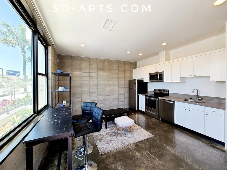 3953 1st Ave #101 — Photo 5