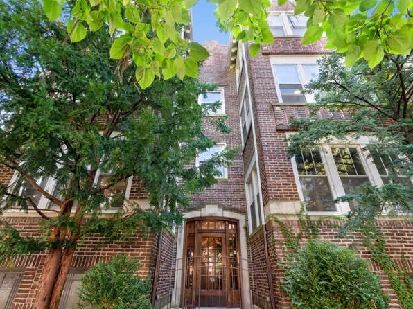 1249 W Rosedale Ave #2W, Chicago, IL 60660