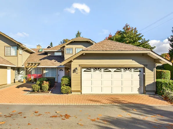 16275 15th Ave #101, Surrey, BC V4A 1L4