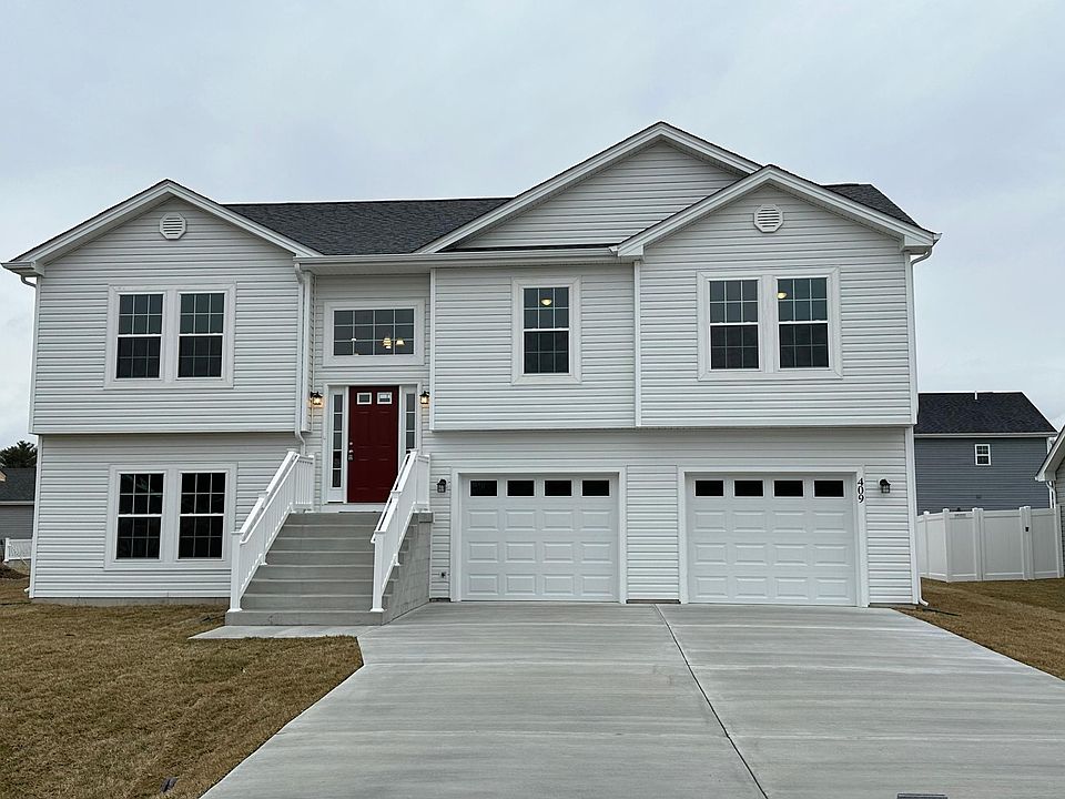 1st image of 409 Jensen Way