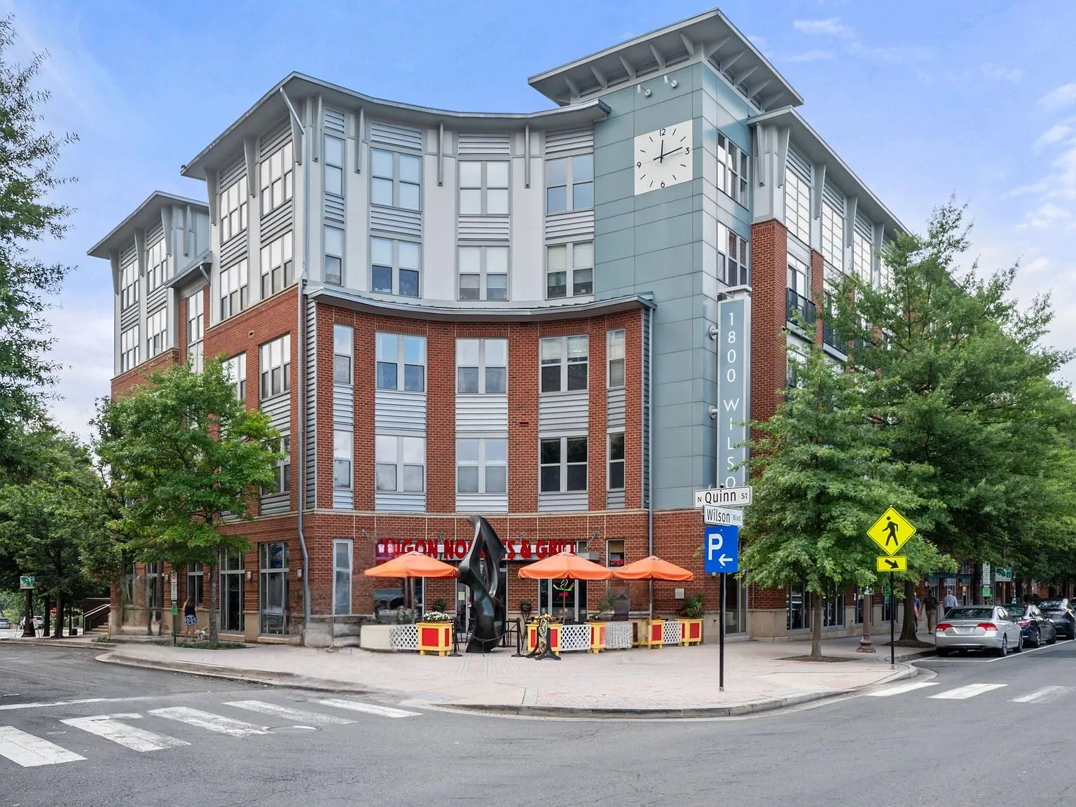 1 bed, 868 sqft, $2,750 — Photo 2