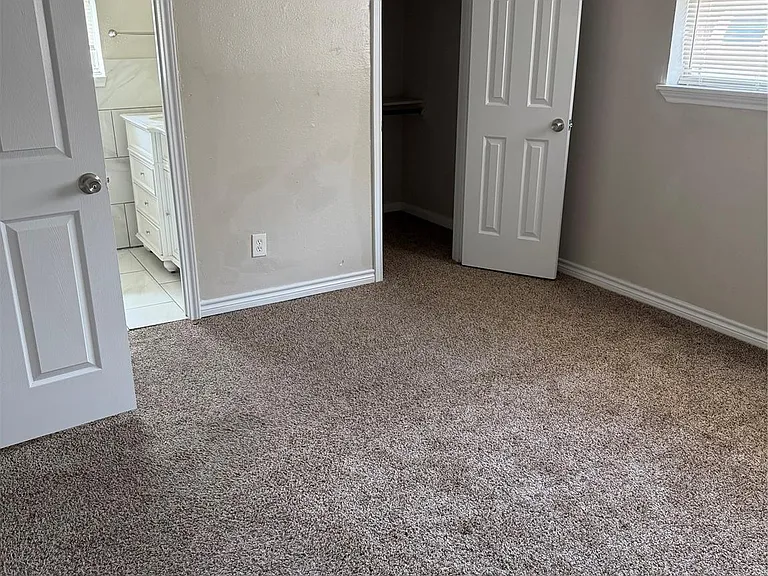 3203 Cliffdale St — Photo 13