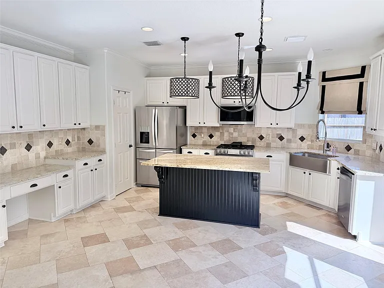 4907 Falls Canyon Ct — Photo 3