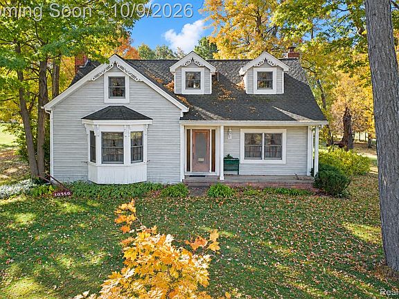 2nd image of 10350 Oakhill Rd