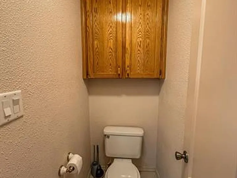 2409 Saguaro Loop — Photo 13