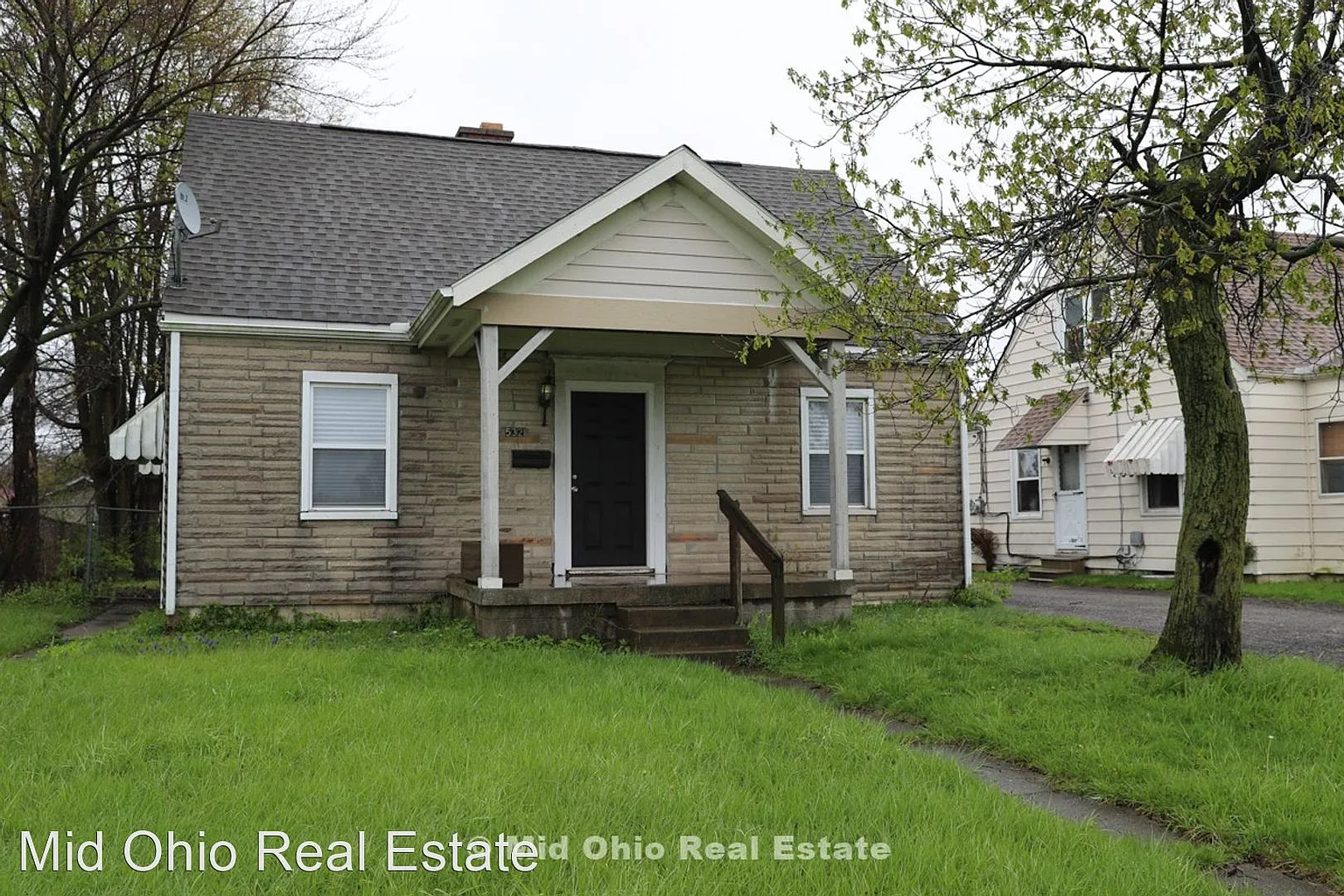 532 Graham St photo 1