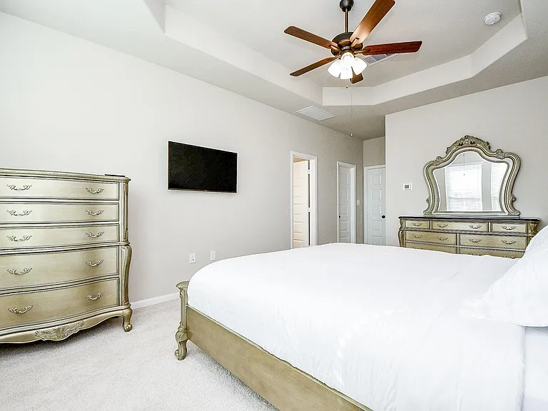 2033 Millbridge Spg S — Photo 4