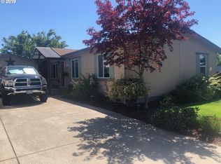 2464 Dale Ave, Eugene, OR 97408