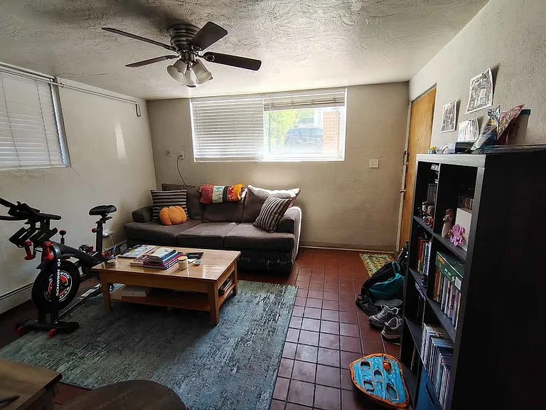 Francesca Apartments — Photo 32