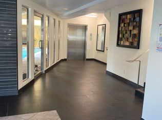 133 N Almont Dr APT 304, Beverly Hills, CA 90211