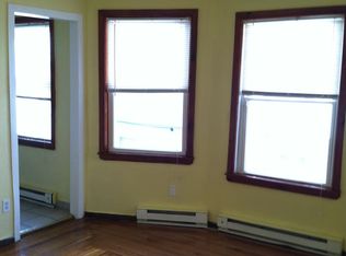 22 Massasoit Pl, Springfield, MA 01107