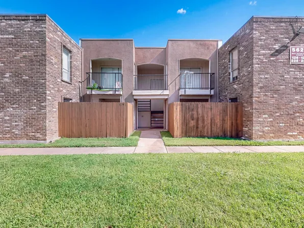 5628 Boca Raton Blvd APT 126, Fort Worth, TX 76112