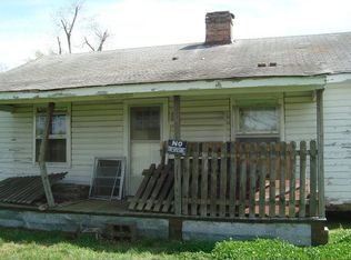 Giles Rd, Mclemoresville, TN 38235