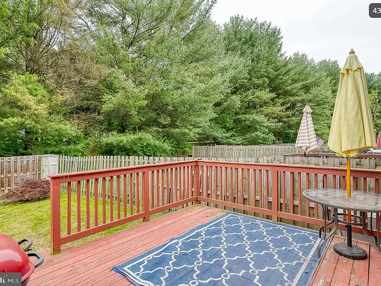 1829 Queen Anne Sq #BEL — Photo 31