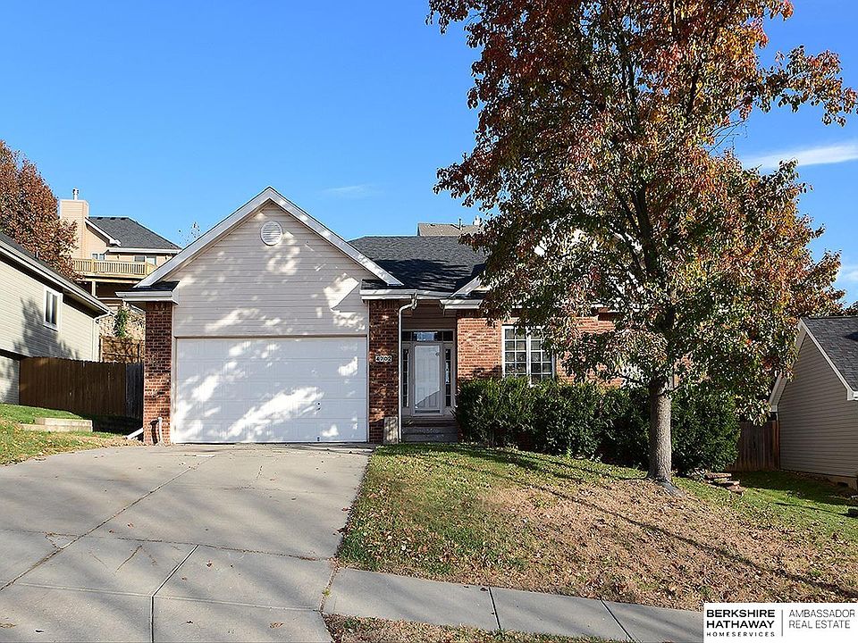 1st image of 4702 Glenmorrie Dr