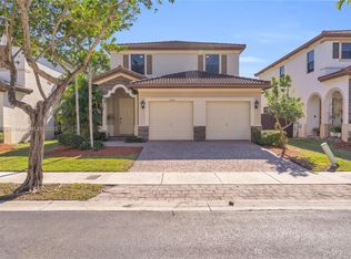 9112 SW 227th Ter, Cutler Bay, FL 33190