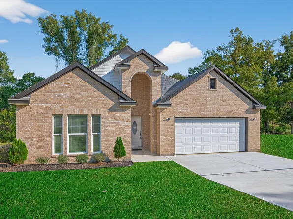 113 County Road 645, Dayton, TX 77535