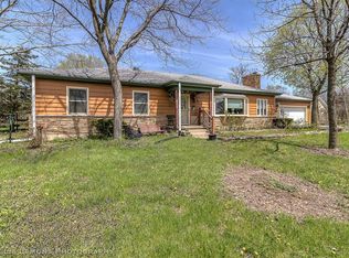 28W224 Roosevelt Rd, Winfield, IL 60190