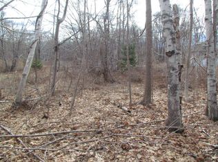 159 Pleasant Ave, Peaks Island, ME 04108