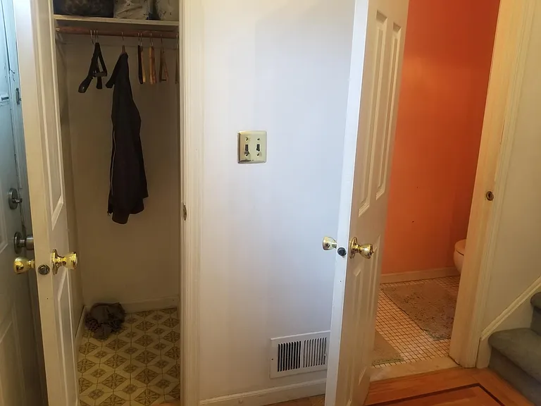 3801 N Oaks Blvd — Photo 10