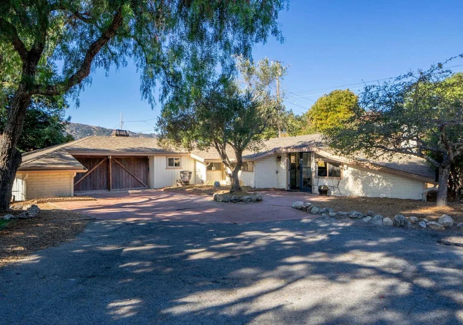 Beautiful Carmel Valley Home 3bed/3bath Ready for September 1st Move in Date! — Photo 1