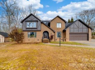 100 Gold Dust Ct, Kings Mountain, NC 28086