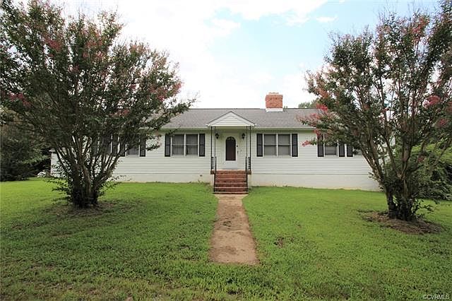 1st image of 15815 Wayfarer Ln