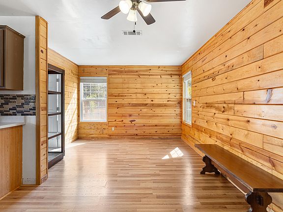 4th image of 18355 Shelter Haven Ct
