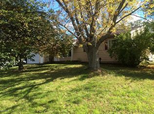 330 Creek Run Dr SE, Ada, MI 49301