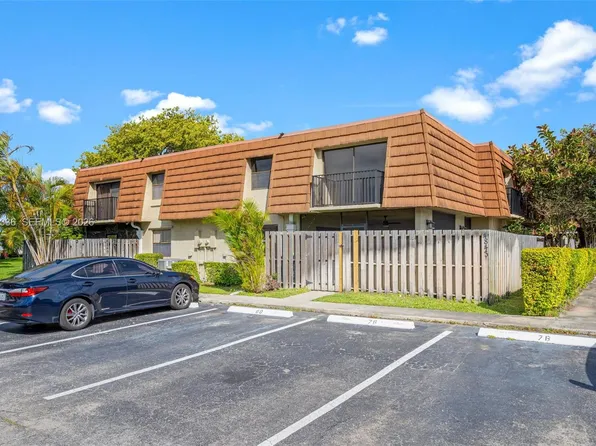 4843 NW 95th Ave, Sunrise, FL 33351