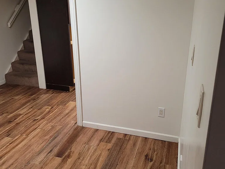 5835 K Bell Rd — Photo 5