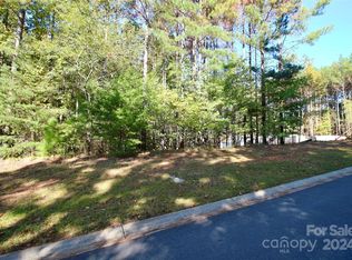 3108 Lake Pointe Dr, Belmont, NC 28012