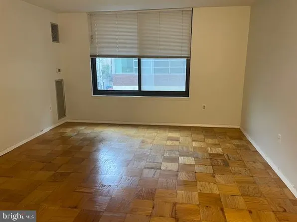 1301 20th St NW APT 316, Washington, DC 20036