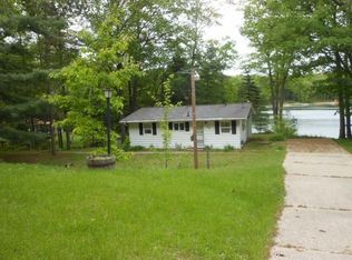 671 Lakeview St, Harrison, MI 48625
