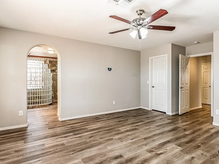 4317 W Electra Ln — Photo 10