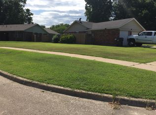 535 Sherwood Ct, Muskogee, OK 74403