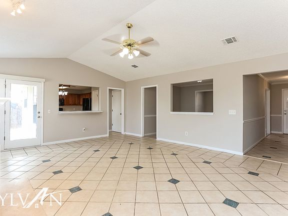 3rd image of 12467 Swallowhawk Ct E