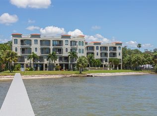 1714 Park St N, Saint Petersburg, FL 33710