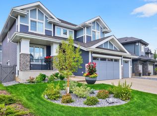 3912 Ginsburg Cres NW, Edmonton, AB