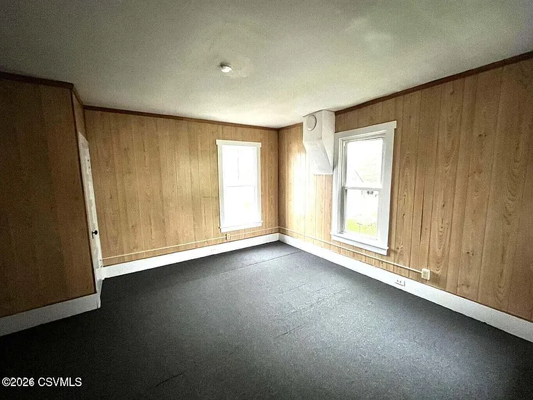 203 W Market St — Photo 7